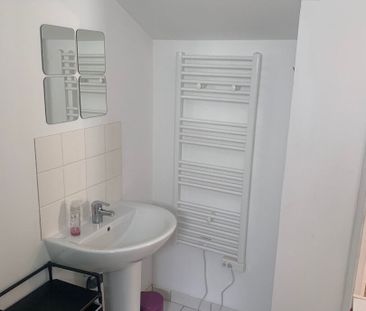 Location Appartement 2 pièces 26m² WATTIGNIES 59139 - Photo 4