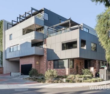 UNIQUE APARTMENT! - Photo 6