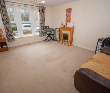 Gardeners End, Rugby, CV22 - Photo 1