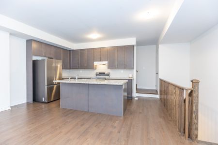 For Lease - 15 Gunton Street, Aurora, Ontario - Photo 4