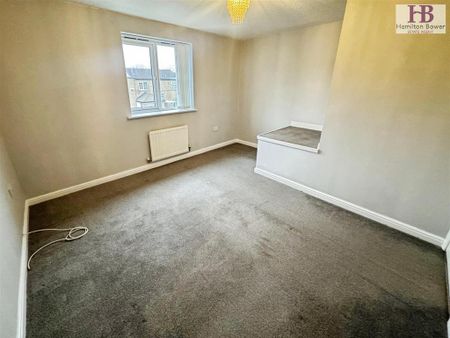 2 bedroom semi-detached house to rent - Photo 3