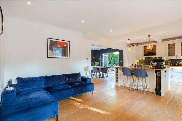 3 bedroom detached house to rent - Photo 1