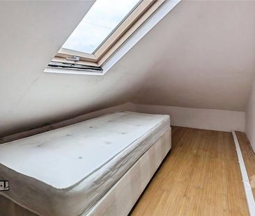 5 bedroom detached house to rent - Photo 4