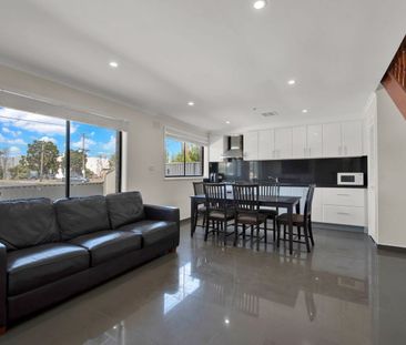 Affordable, Fully Renovated Rooming House – All Bills Included! - Photo 1