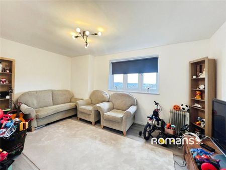2 bedroom flat to rent - Photo 2