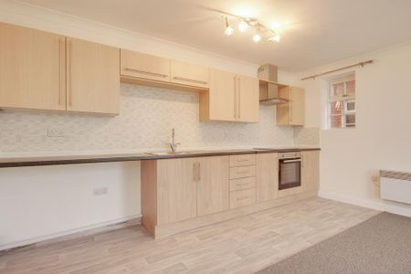 1 bedroom flat to rent - Photo 4