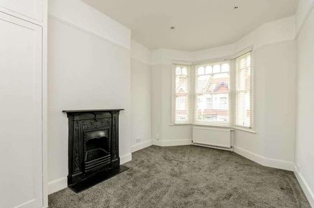 Ashen Grove, Southfields, SW19 - Photo 4