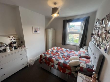 2 Bedroom Flat To Let - Photo 4