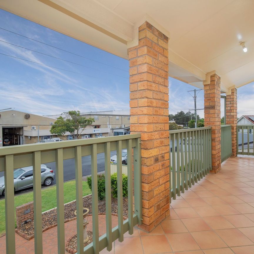 Low Maintenance 3 bedroom - Photo 1