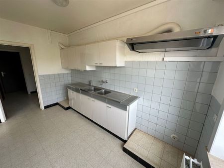 Appartement op de vierde verdieping met 2 slaapkamers - Foto 2