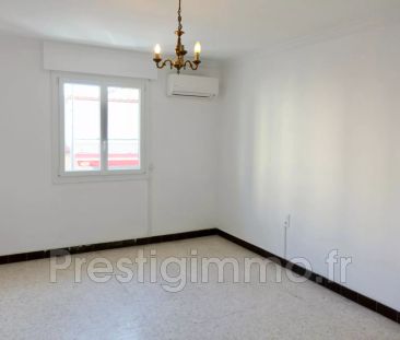 Centre-ville, Location appartement 5 pièces 114 m² - Photo 1