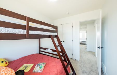 Breeze On Maple Way - Photo 2