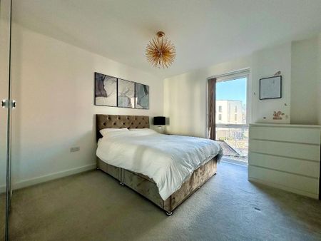 1 bedroom flat to rent - Photo 2