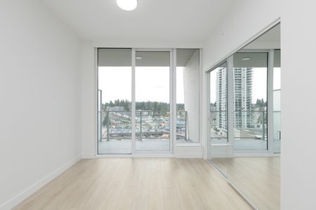 567 Clarke Rd (9th Floor), Coquitlam - Photo 5