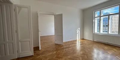 TRAUMHAFTES SANIERTES ALTBAUBÜRO NÄHE ROCHUSMARKT! - Photo 3