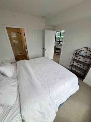 Stunning Condo at Brooklyn on Bernard! - Photo 1