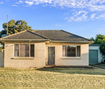 91 PUR PUR AVE, LAKE ILLAWARRA - Photo 6