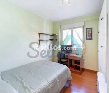 Piso en alquiler en Centro - Photo 3