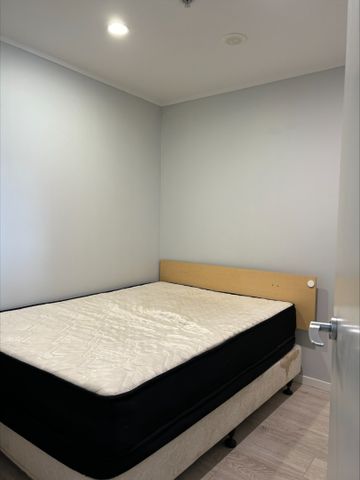 Harbour Views with 15th Floor Living! - Photo 2