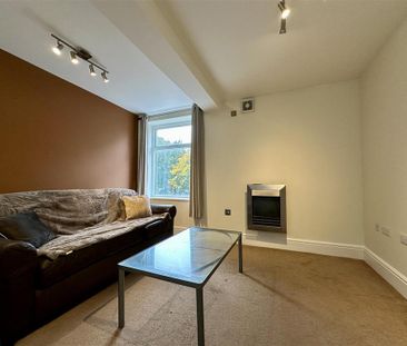 1 bedroom duplex to rent - Photo 2