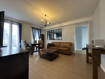 Location Appartement 3 pièces Meublé 64m² VENDOME 41100 - Photo 2