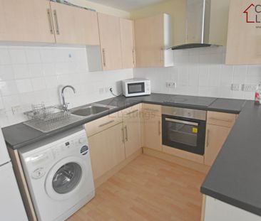 4 Bedroom Flat - Photo 6