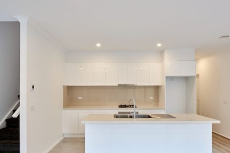 4/4-6 Burrows Avenue, Dandenong. - Photo 4