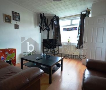 2 bedroom townhouse to rent - Photo 1