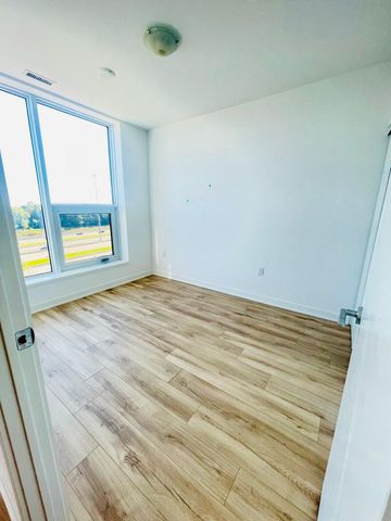 For Lease - 7439 Kingston Road Unit# 313-Tower A, Toronto, Ontario - Photo 5