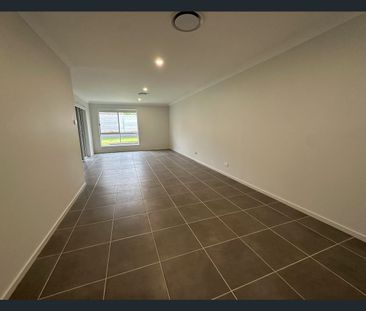 2/72 Wicklow Road, Chisholm, NSW 2322 - Photo 6