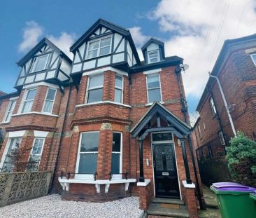 Radnor Park Road, CT19 5AY, Folkestone - Photo 2