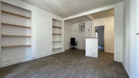 Appartement a louer Pantin - Loyer €950/mois charges comprises ** - Photo 5