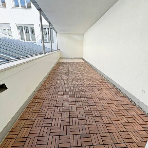 3,5-Zimmerwohnung mit 190 m2 Wohnfläche im Herzen der Grossbasler-Altstadt - Photo 1