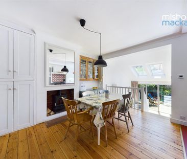 4 bedroom terraced house to rent - Photo 2