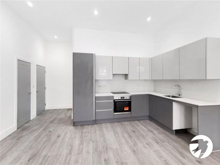 Studio to rent - Photo 3