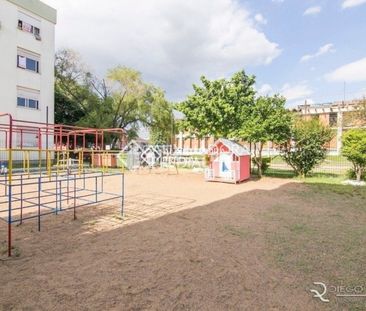 Apartamento com 2 quartos e 47m² para alugar em Humaitá, Porto Alegre. - Foto 2