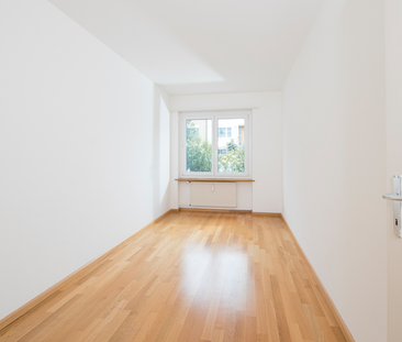 Ruhig gelegene 4-Zimmerwohnung mit Gartensitzplatz - Foto 3