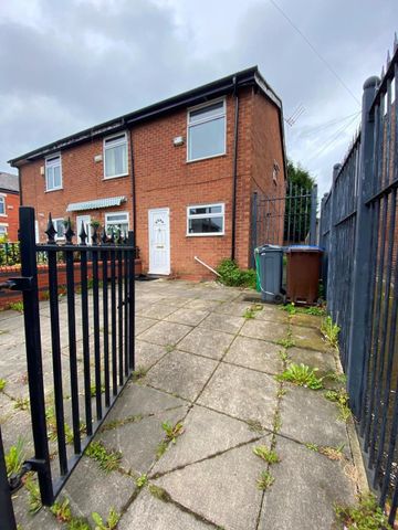 2 Bed Semi-Detached House, Schofield Street, M11 - Photo 4