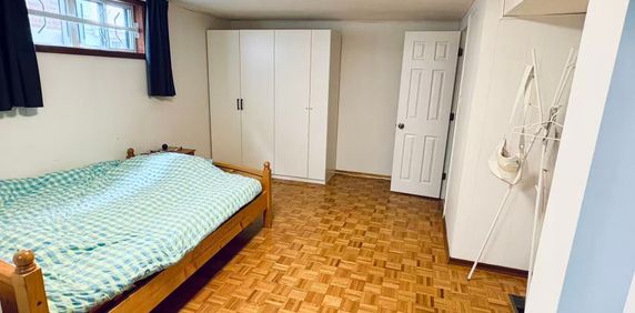 For Lease - 163 Fairglen Avenue Unit# Basement, Toronto, Ontario - Photo 2