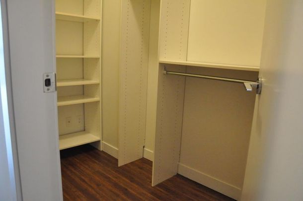 #1802 Sterling – 1050 Smithe Street Vancouver - Photo 1