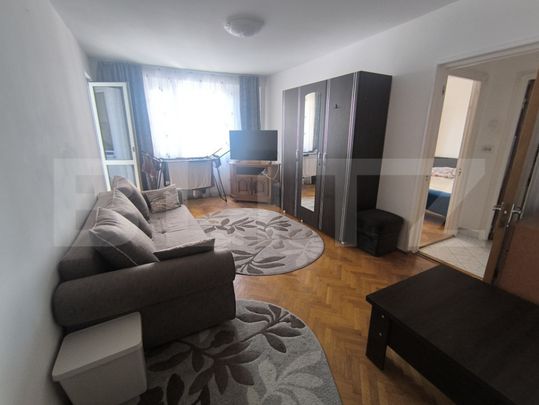 Inchiriere apartament 3 camere - Grivitei - Fotografie 1