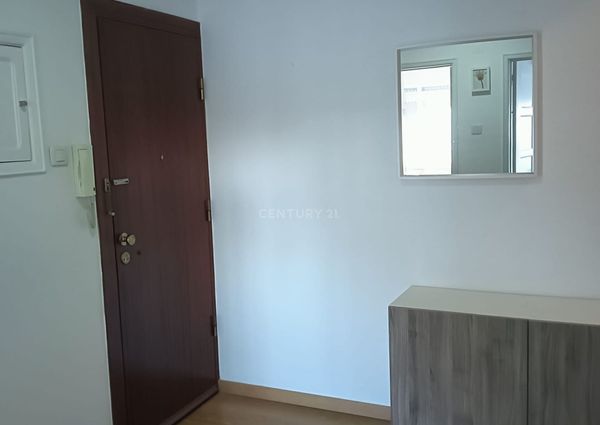 Apartamento T1 - Amadora - Mobilado.