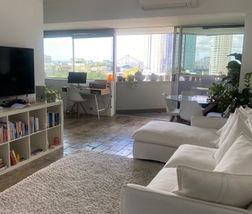 Spring Hill - Photo 1