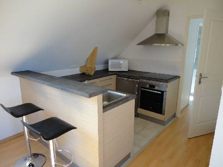 Location Appartement 3 pièces 55m² - Photo 3