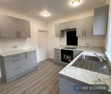 3 bedroom terraced house to rent - Photo 6