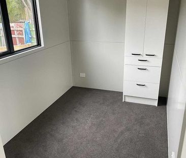 Charming 3BR Home in Dannevirke! - Photo 2