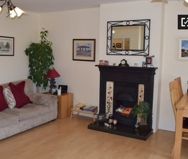 Room for rent in 2-bedroom apartment in Swords in Dublin - Photo 1