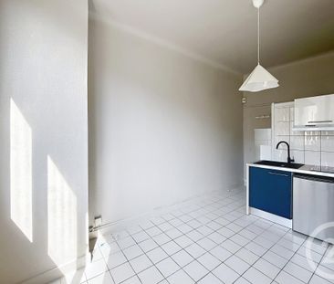 Location Appartement 1 pièce 14m² CLERMONT FERRAND 63000 - Photo 3