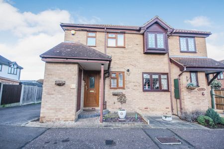 Two-Bedrooms Semi-Detached House - Photo 3