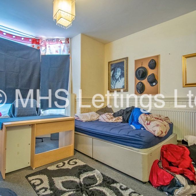 1 Bedroom Shared Flat for rent in Hyde Park Road - Photo 1